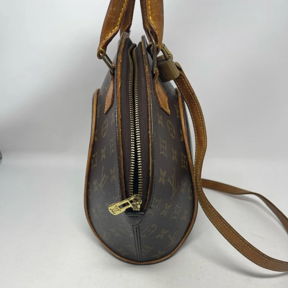 Ellipse PM Bag LOUIS VUITTON Monogram Canvas - Picture 5 of 16